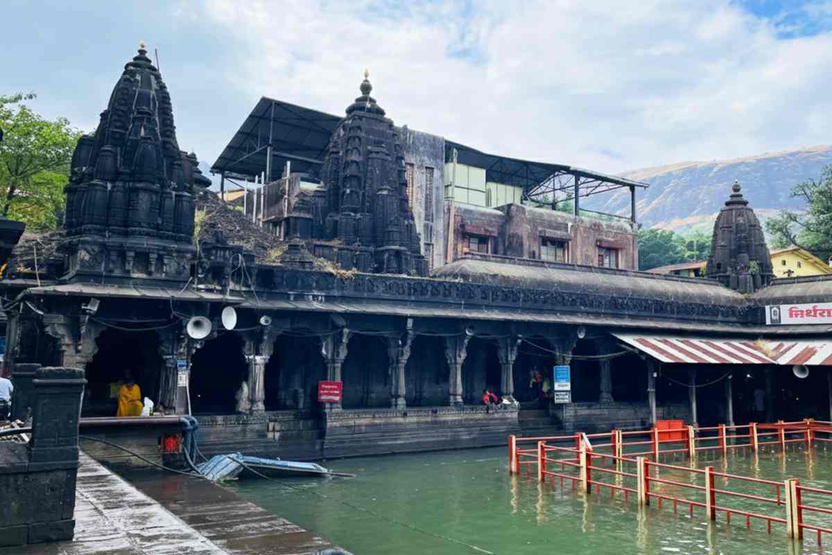 kushavarta kund